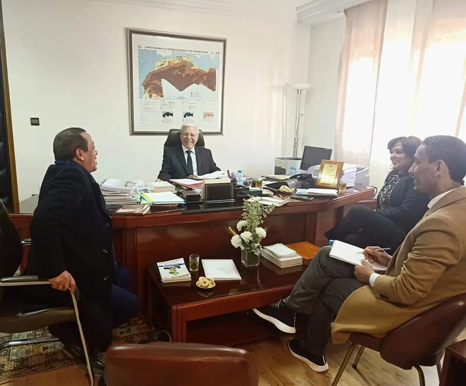 الأمين العام يستقبل الدكتور مصطفى الرزرازي.