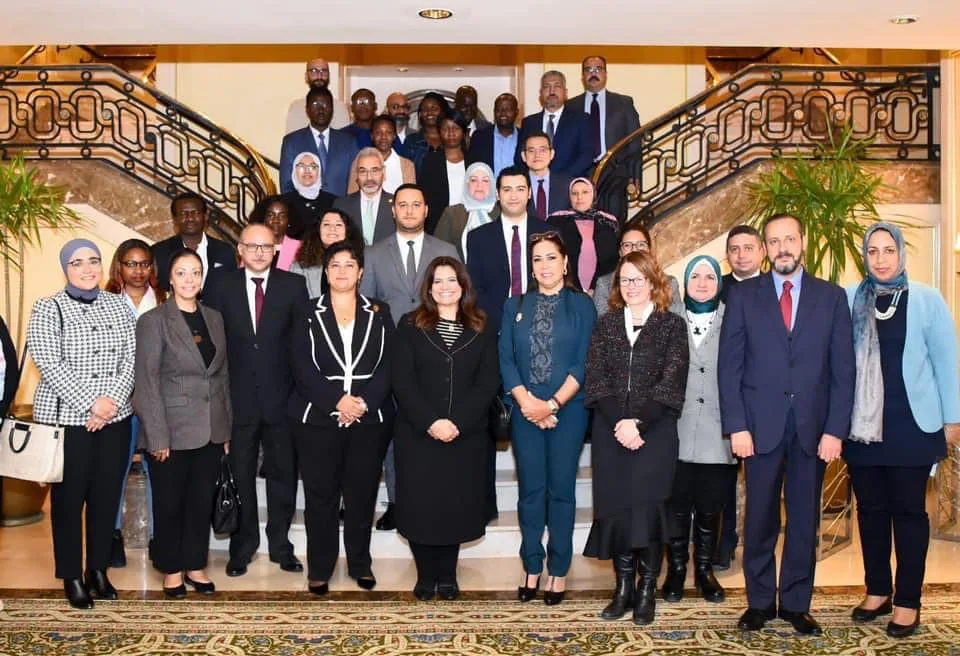 الأمانة العامة لاتحاد المغرب العربي تشارك في اجتماع حول الهجرة