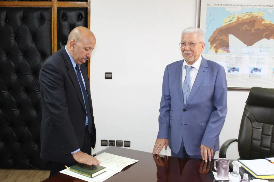 رئيس قسم الشؤون الإدارية والمالية والقانونية باتحاد المغرب العربي يؤدي القسم أمام السيد الأمين العام، (26 يونيو 2023).