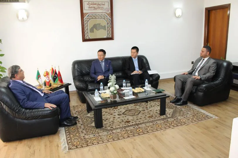 الأمين العام لاتحاد المغرب العربي يستقبل سفير جمهورية الصين الشعبية بالمملكة المغربية
