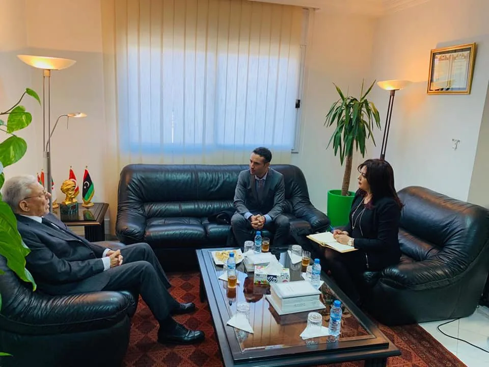 الأمين العام يستقبل عضو الهيئة القانونية والجبائية بغرفة التجارة والصناعة الفرنسية بالمغرب