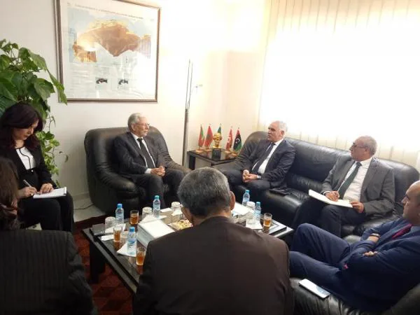 الأمين العام لاتحاد المغرب العربي يستقبل وفدا ليبيا
