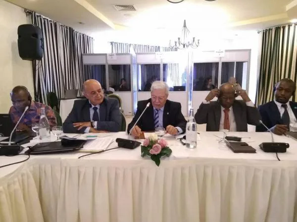 الأمين العام يفتتح أشغال الورشة المتعلقة بتقييم تنفيذ البرامج المخصصة لكل من اتحاد المغرب العربي و الهيئة الحكومية للإنماء IGAD